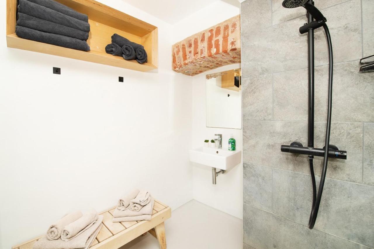 Old Town Luxury Apartment With Sauna Tartu Exteriör bild